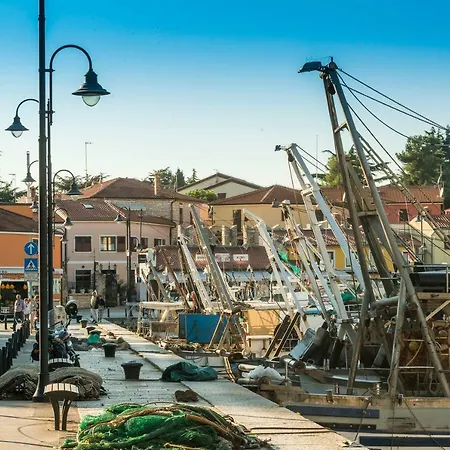 Hera * Novigrad Istria